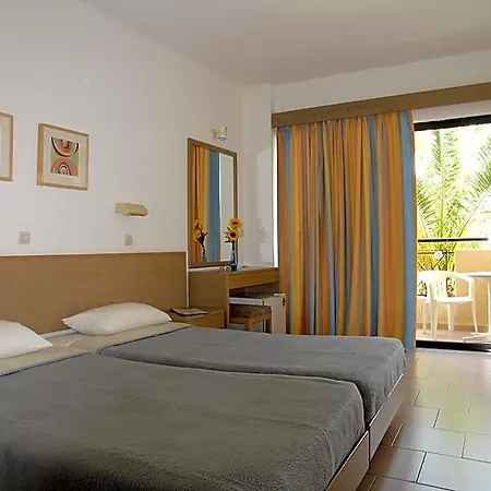 Summerland 3*